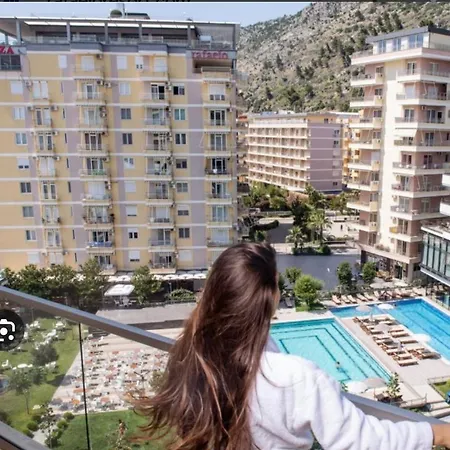 Claudia Seaside Apartment